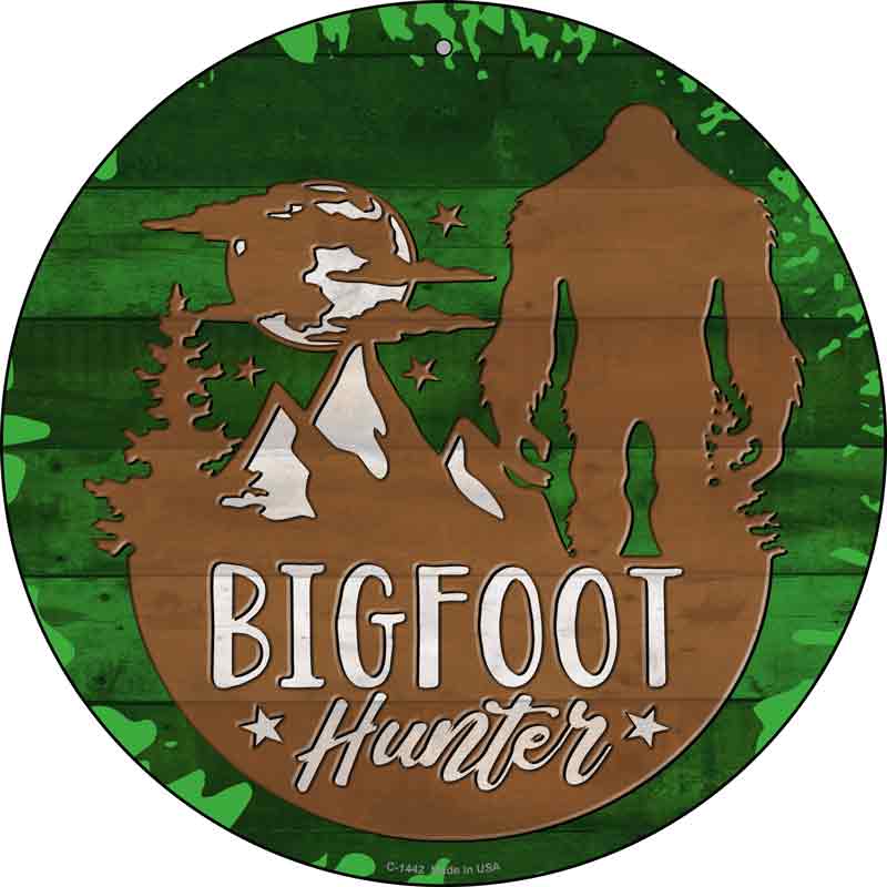 Bigfoot Hunter Shilouette Wholesale Novelty Metal Circular SIGN