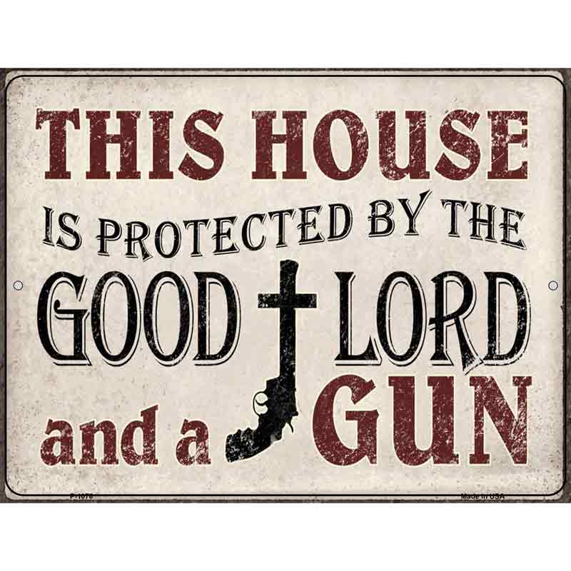 Protected By The Lord And Gun Wholesale Metal Novelty Parking SIGN